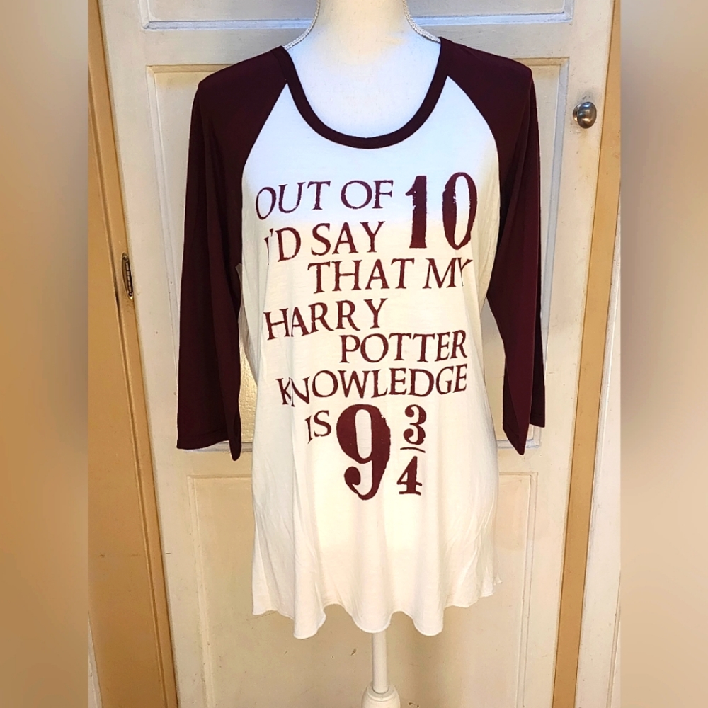 Box Lunch Unisex Harry Potter Baseball T-shirt NWT